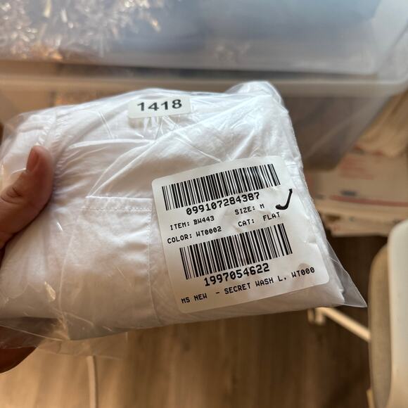 J.Crew Classic Secret Wash Cotton Poplin Shirt Mens M White Button Down BW443 LS - Picture 9 of 9